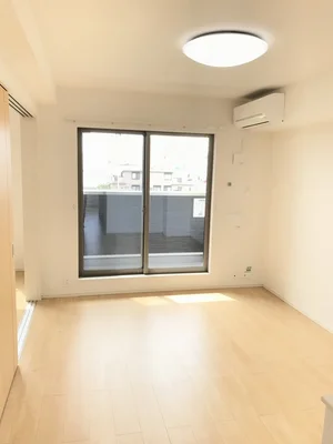 のマンスリーマンション・ウィークリーマンション「サン・ルミエールＣ 303・洋室(No.1333870)」メイン画像