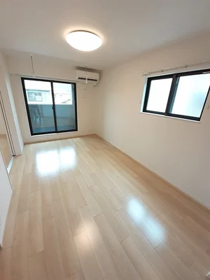 広島県のマンスリーマンション・ウィークリーマンション「メゾン・ド・パルフェ　Ｂ 201・洋室(No.1333915)」メイン画像