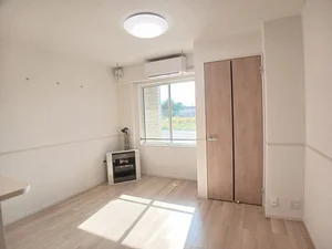 滝川駅（北海道）のマンスリーマンション・ウィークリーマンション「ブリッサ砂川Ｓ　Ⅰ 102・洋室(No.1333955)」メイン画像