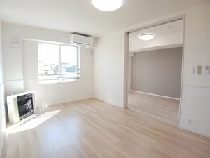 滝川駅（北海道）のマンスリーマンション・ウィークリーマンション「ブリッサ砂川Ｓ　Ⅱ 201・洋室(No.1333960)」メイン画像