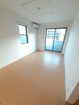 国立大学法人　三重大学医学部附属病院周辺のマンスリーマンション・ウィークリーマンション「クレア　Ⅲ 101・洋室(No.1333978)」メイン画像