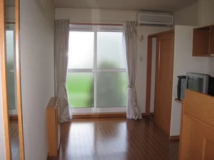 福井県のマンスリーマンション・ウィークリーマンション「レオパレスアマルフィ 111(No.1334359)」メイン画像