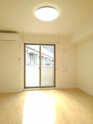 福島県のマンスリーマンション・ウィークリーマンション「ソフィア御山Ⅰ 102・洋室(No.1334488)」メイン画像