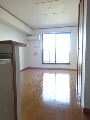 のマンスリーマンション・ウィークリーマンション「ブリーズ・ベル 204・洋室(No.1334553)」メイン画像