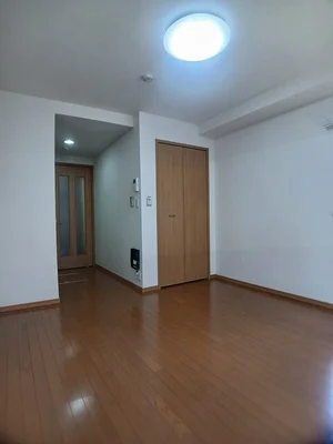 のマンスリーマンション・ウィークリーマンション「ブレスィング幕張 101・洋室(No.1334557)」メイン画像