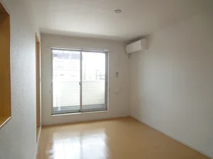 のマンスリーマンション・ウィークリーマンション「サニーメゾン　前島 203・洋室(No.1334566)」メイン画像