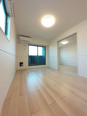 のマンスリーマンション・ウィークリーマンション「ナリッシュ 201・洋室(No.1334583)」メイン画像