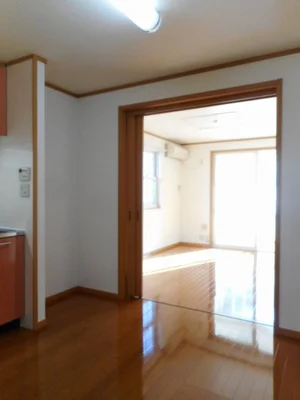 長野県のマンスリーマンション・ウィークリーマンション「ラ　プロヴァンス 106・洋室(No.1334611)」メイン画像