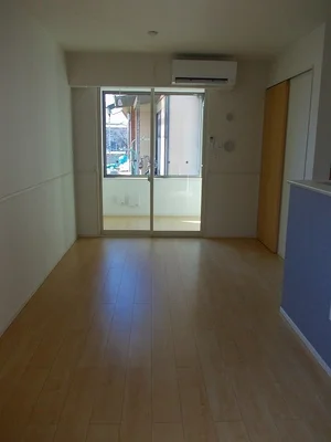 のマンスリーマンション・ウィークリーマンション「ＡＴ・ＦＬＡＴ 101・洋室(No.1334656)」メイン画像