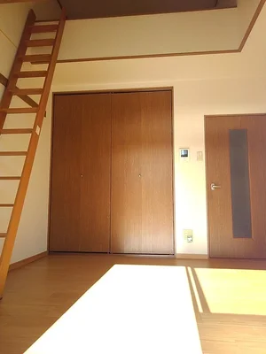 豊橋駅（愛知県）・駅前駅（愛知県）・新豊橋駅（愛知県）のマンスリーマンション・ウィークリーマンション「スクエア５３ 203・洋室(No.1334750)」メイン画像