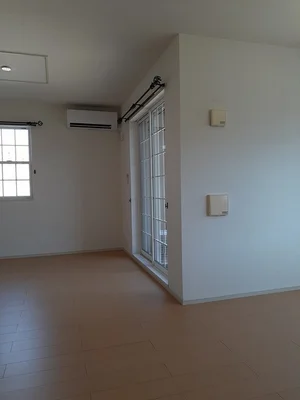 のマンスリーマンション・ウィークリーマンション「アイリス西沢　壱番館 101・洋室(No.1334771)」メイン画像