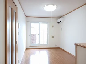 東八尾駅（富山県）のマンスリーマンション・ウィークリーマンション「クラシオン　ヴェールⅡ 202・洋室(No.1334806)」メイン画像