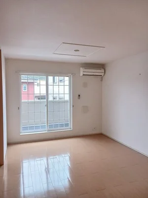 三重郡菰野町のマンスリーマンション・ウィークリーマンション「Ｓｕｎｆｌｏｗｅｒ　Ⅱ 203・洋室(No.1334874)」メイン画像