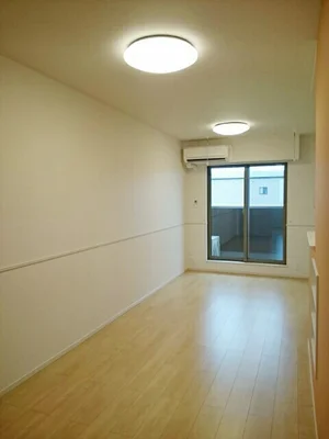 のマンスリーマンション・ウィークリーマンション「グレイスＫ　楠　Ａ 203・洋室(No.1334885)」メイン画像