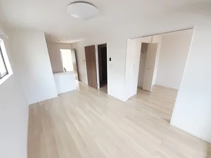 姫路獨協大学周辺のマンスリーマンション・ウィークリーマンション「ヴィラ　ドゥ　グレーヌ梅ケ谷Ｄ 201・洋室(No.1334937)」メイン画像