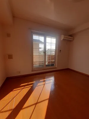 北久米駅（愛媛県）のマンスリーマンション・ウィークリーマンション「メアリー・ローズ　Ⅱ 202・洋室(No.1335031)」メイン画像