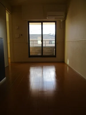 のマンスリーマンション・ウィークリーマンション「ア・ピアチェーレ　Ａ 202・洋室(No.1335042)」メイン画像