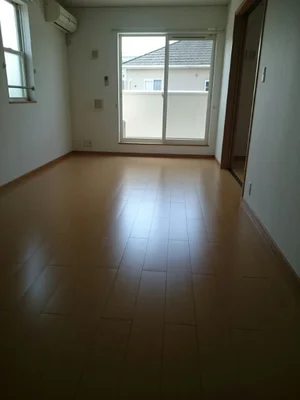 のマンスリーマンション・ウィークリーマンション「アンソレイユⅠ 201・洋室(No.1335135)」メイン画像