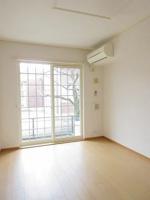 佐賀大学医学部附属病院周辺のマンスリーマンション・ウィークリーマンション「シャン　プラースＢ 102・洋室(No.1335175)」メイン画像