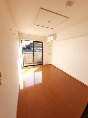 のマンスリーマンション・ウィークリーマンション「ＡＵＢＥ　Ｃ 102・洋室(No.1335217)」メイン画像