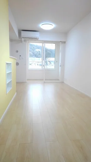 糸魚川市のマンスリーマンション・ウィークリーマンション「レジデンス楡の木Ⅲ 101・洋室(No.1335313)」メイン画像