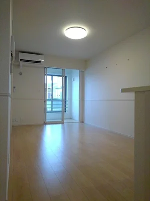 のマンスリーマンション・ウィークリーマンション「アベニールⅠ 101・洋室(No.1335315)」メイン画像