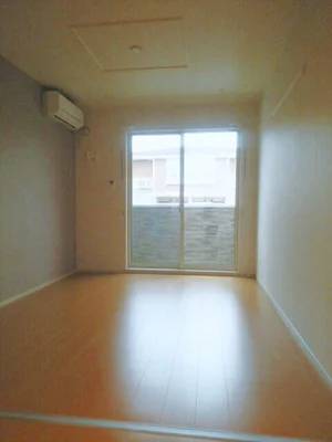 金武駅（佐賀県）のマンスリーマンション・ウィークリーマンション「ウィンクルム七田　四番館 102・洋室(No.1335340)」メイン画像