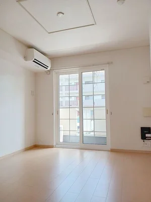 静岡県のマンスリーマンション・ウィークリーマンション「プリムローズ　ガーデンⅡ 102・洋室(No.1335362)」メイン画像