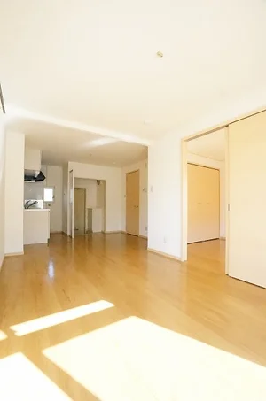 のマンスリーマンション・ウィークリーマンション「サン・フロームⅡ 105・洋室(No.1335370)」メイン画像