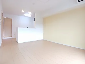 のマンスリーマンション・ウィークリーマンション「キャナル　ガーデン 202・洋室(No.1335482)」メイン画像