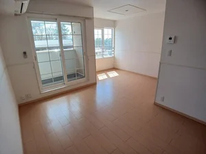 のマンスリーマンション・ウィークリーマンション「ヴィラ・軽井沢 203・洋室(No.1335519)」メイン画像