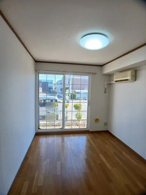 愛知県のマンスリーマンション・ウィークリーマンション「クレストール住崎 103・洋室(No.1335562)」メイン画像