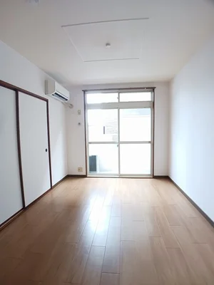 広島県のマンスリーマンション・ウィークリーマンション「エルディム楽天Ａ 102・洋室(No.1335602)」メイン画像