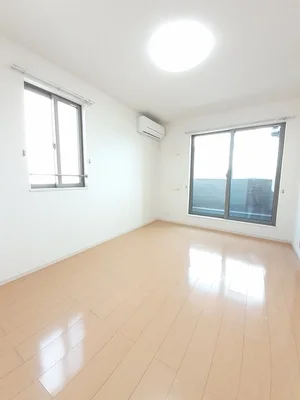 のマンスリーマンション・ウィークリーマンション「アルコバレーノ　Ｂ 201・洋室(No.1335610)」メイン画像