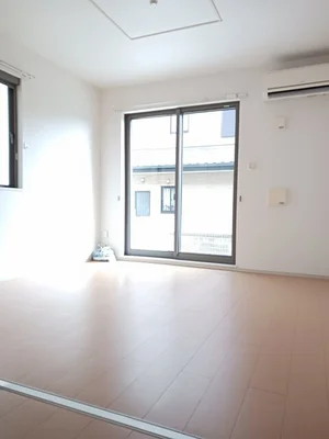 のマンスリーマンション・ウィークリーマンション「ルピナスＢ 101・洋室(No.1335692)」メイン画像