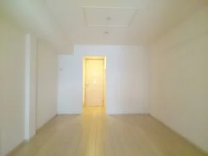 大阪芸術大学短期大学部大阪学舎周辺のマンスリーマンション・ウィークリーマンション「メゾン中田出井 102・洋室(No.1335727)」メイン画像