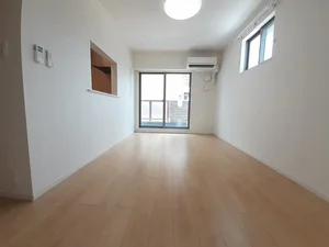 のマンスリーマンション・ウィークリーマンション「ラフィネ・おりおの 201・洋室(No.1335731)」メイン画像