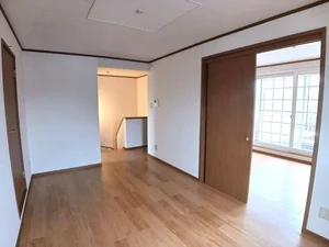 のマンスリーマンション・ウィークリーマンション「サニークァイエットⅢ 201・洋室(No.1335901)」メイン画像