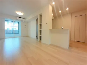 のマンスリーマンション・ウィークリーマンション「フォルトーナⅢ 103・洋室(No.1335949)」メイン画像