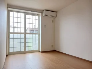 のマンスリーマンション・ウィークリーマンション「メゾン・リーヴ 102・洋室(No.1336036)」メイン画像