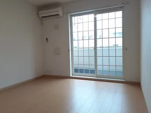 のマンスリーマンション・ウィークリーマンション「ＵＭＥＤＡガーデンヒルズＢ 103・洋室(No.1336101)」メイン画像