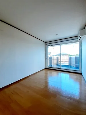 立正大学熊谷キャンパス周辺のマンスリーマンション・ウィークリーマンション「エピナール　Ａ 202・洋室(No.1336138)」メイン画像