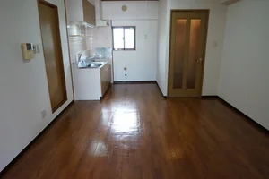 沖縄県のマンスリーマンション・ウィークリーマンション「プレシャス 301・和室(No.1336217)」メイン画像