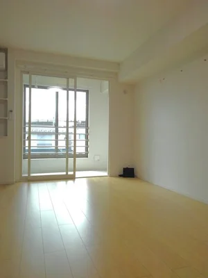 独立行政法人国立病院機構静岡医療センター周辺のマンスリーマンション・ウィークリーマンション「ヴィラージュ　ルリ 205・洋室(No.1336238)」メイン画像