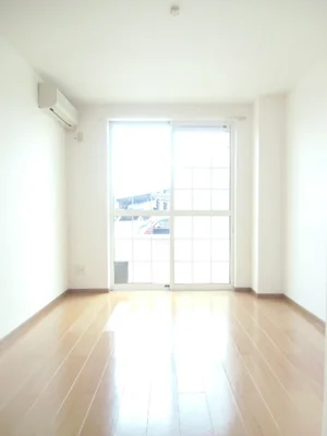 長岡駅（新潟県）のマンスリーマンション・ウィークリーマンション「レジデンスＫ２ 102・洋室(No.1336249)」メイン画像