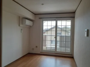 南砺市のマンスリーマンション・ウィークリーマンション「ソレイユ・ルヴァン 202・洋室(No.1336250)」メイン画像