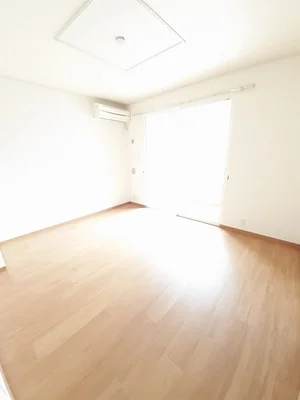 長岡駅（新潟県）のマンスリーマンション・ウィークリーマンション「サンリット　ヴィラ 102・洋室(No.1336258)」メイン画像