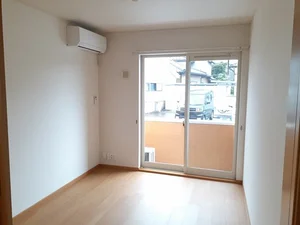 のマンスリーマンション・ウィークリーマンション「ヴィラ・かたかご　Ⅲ 103・洋室(No.1336260)」メイン画像