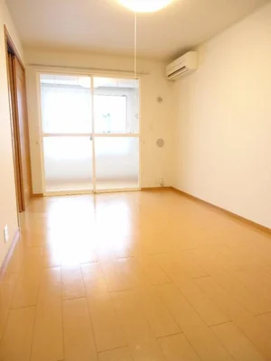 宮内駅（新潟県）のマンスリーマンション・ウィークリーマンション「パークサイド　カレート　Ｃ 202・洋室(No.1336263)」メイン画像