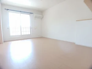 高浜市のマンスリーマンション・ウィークリーマンション「カーサ　ヴィオラ 203・LDK(No.1336274)」メイン画像